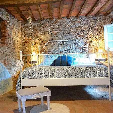 Agriturismo Le Vallilunghe Apartment Лука Екстериор снимка