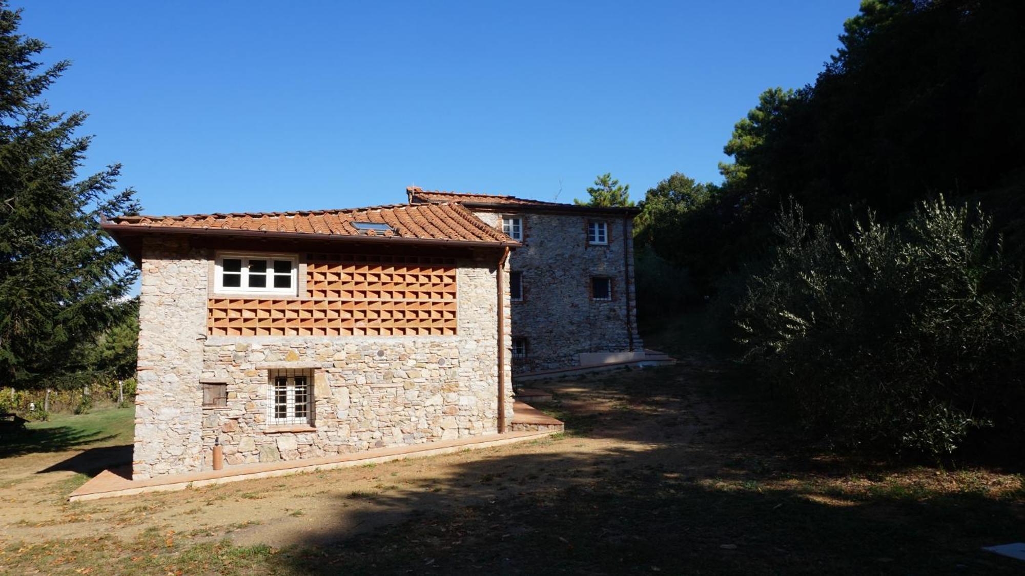 Agriturismo Le Vallilunghe Apartment Лука Екстериор снимка